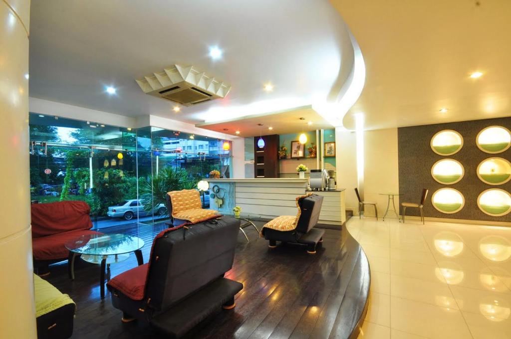 The Great Hotel Hatyai photo