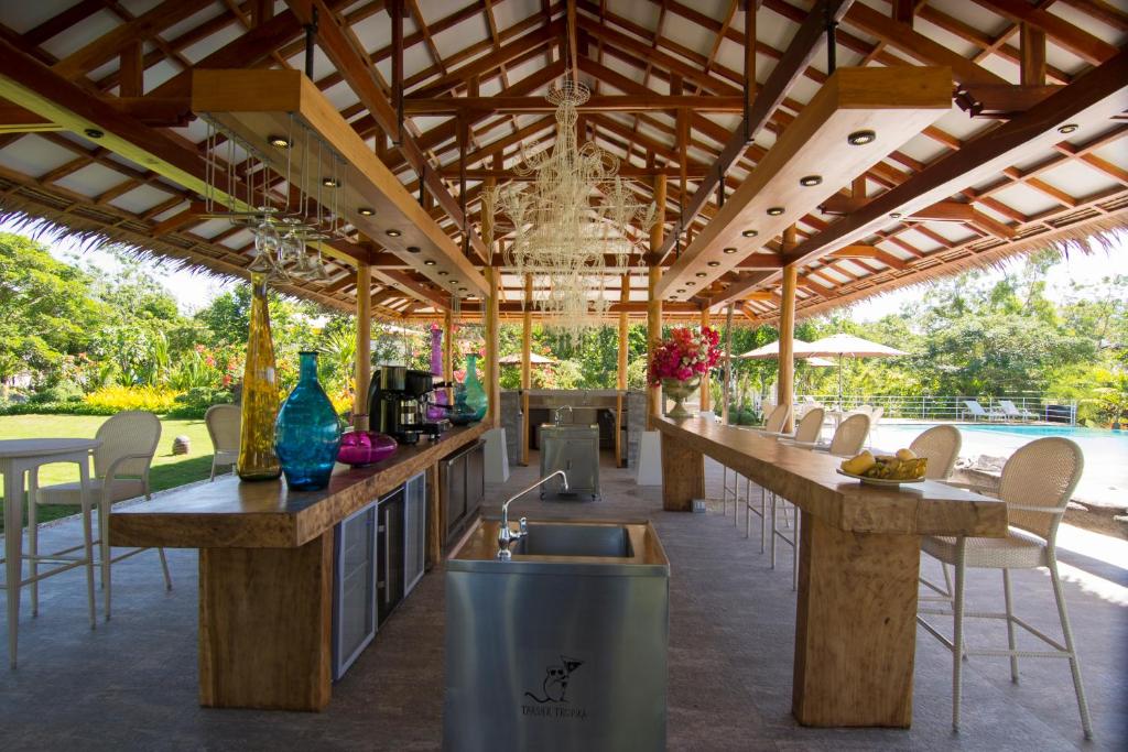 Bar/lounge