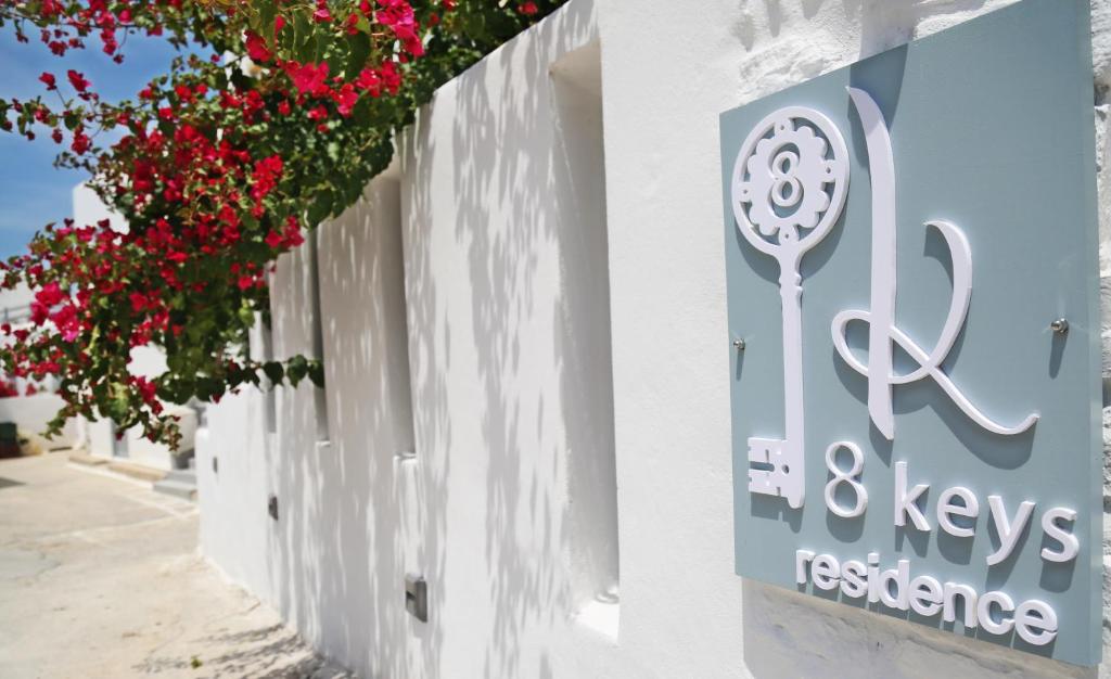 8 Keys Residence photo