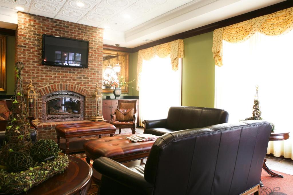 Main Street Inn Blacksburg photo