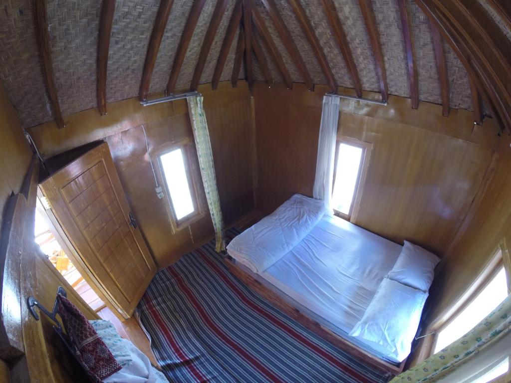 2. 발레 셈바훌룬 ..