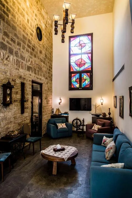 Asamina Boutique Hotel, hotel in Soûr