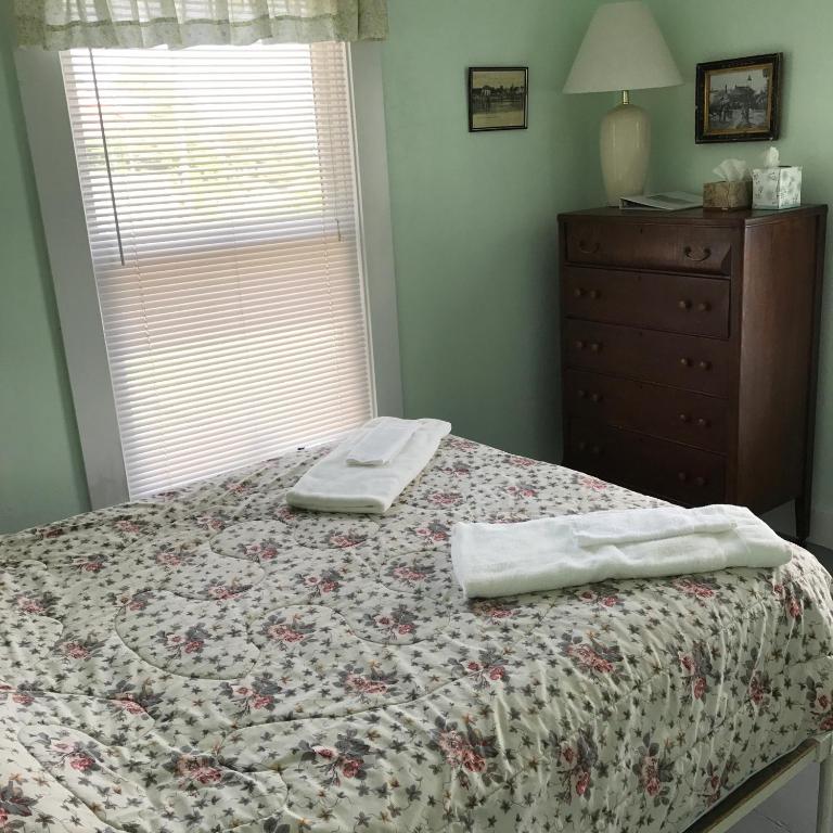 The 8th Maine Regiment Lodge and Museum — Hotel in Boothbay Harbor (ME)