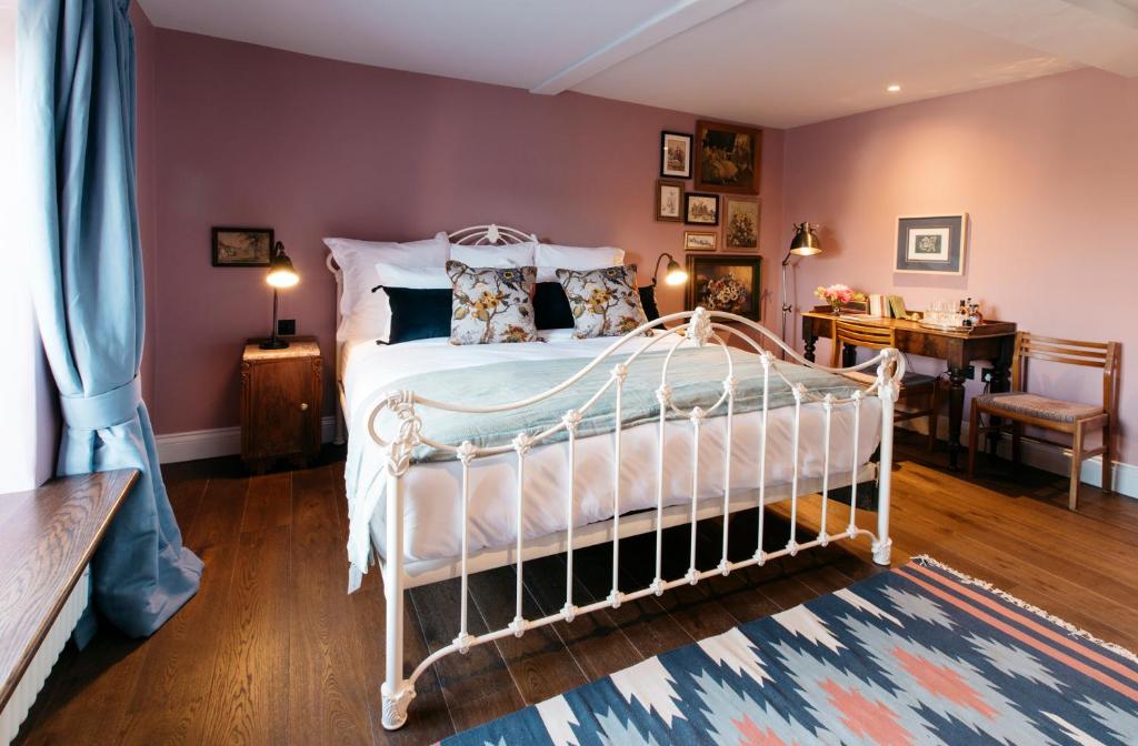 The Bower House, Restaurant & Rooms photo