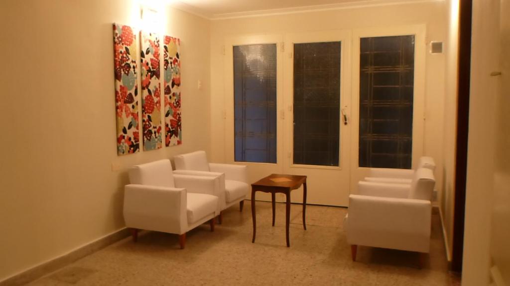 Casa con garage y patio - 6 personas - 26 y 45 - 3
