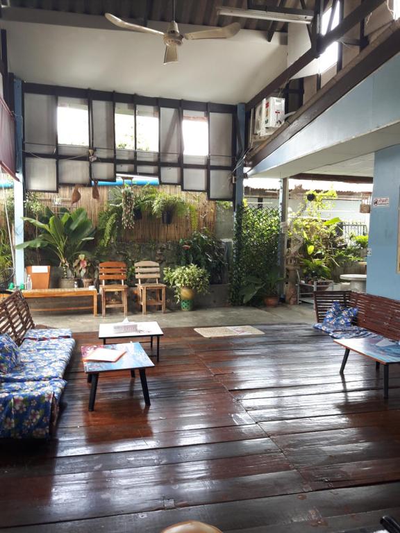 Canaan Guesthouse and Homestay photo