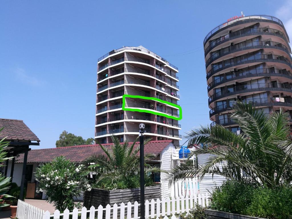 Lux Apartment Mgzavrebi