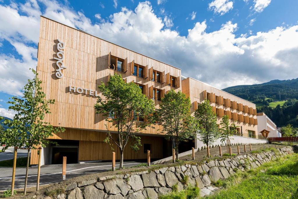 Explorer Hotel Zillertal — Hotel in Kaltenbach