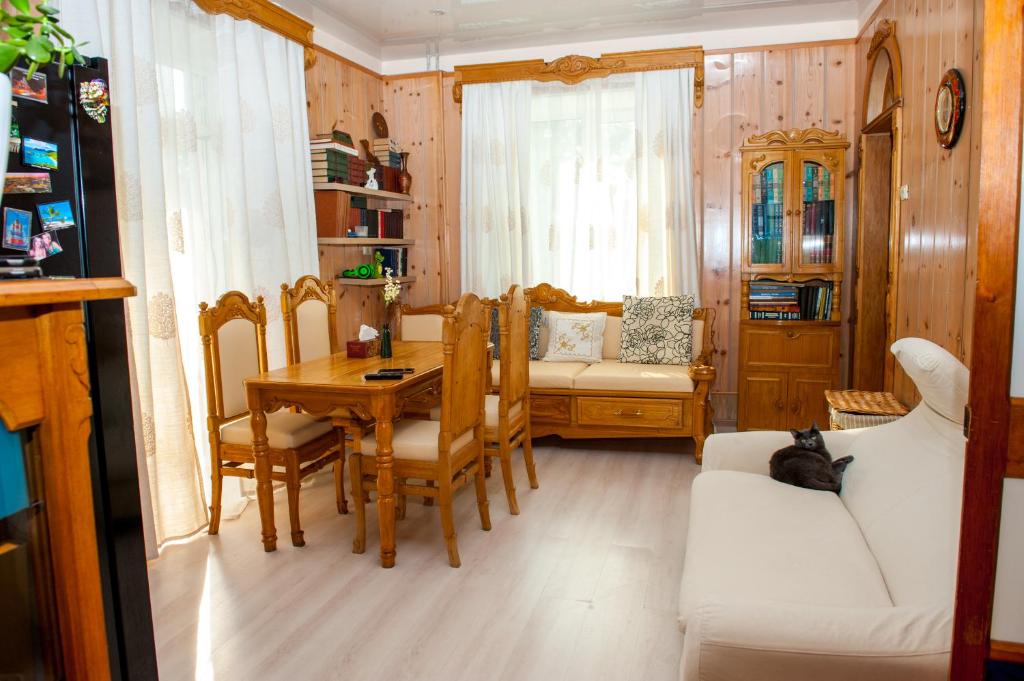 Hostel Green Lamp — Hotel in Vladivostok