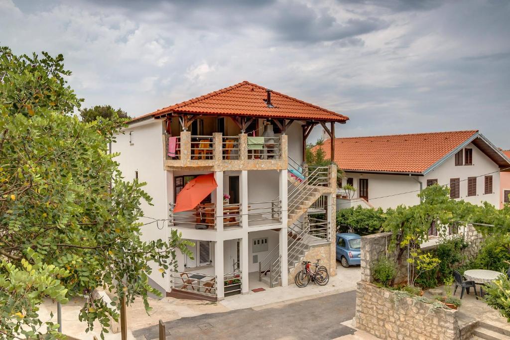Guest House Lara — Hotel in Mali Losinj