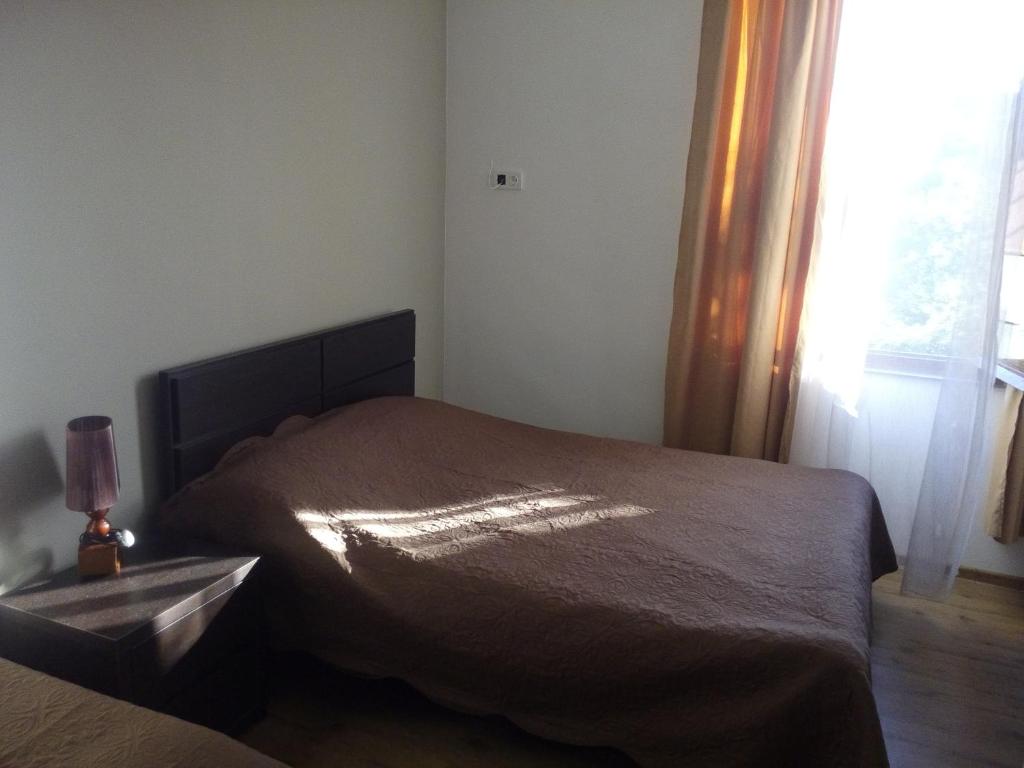 Guest House Chirina photo