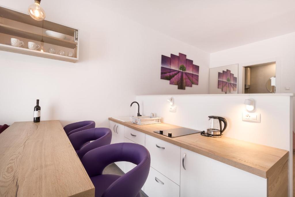 ABC apartments 전경