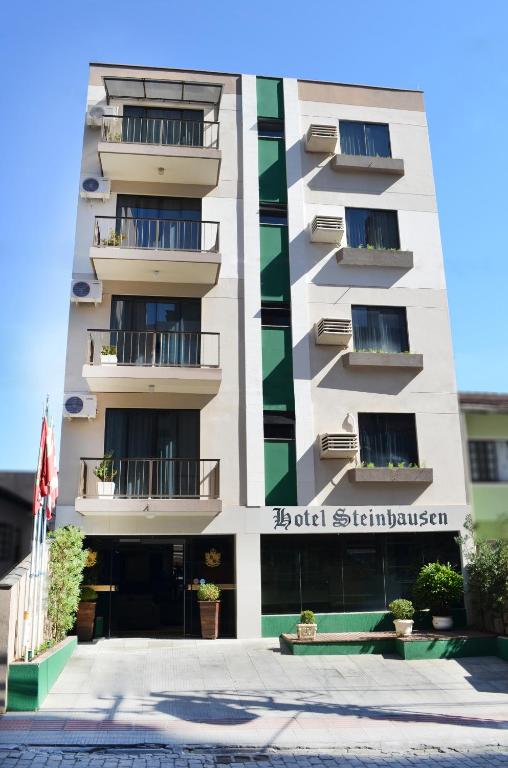 Hotel Steinhausen — Hotel in Blumenau