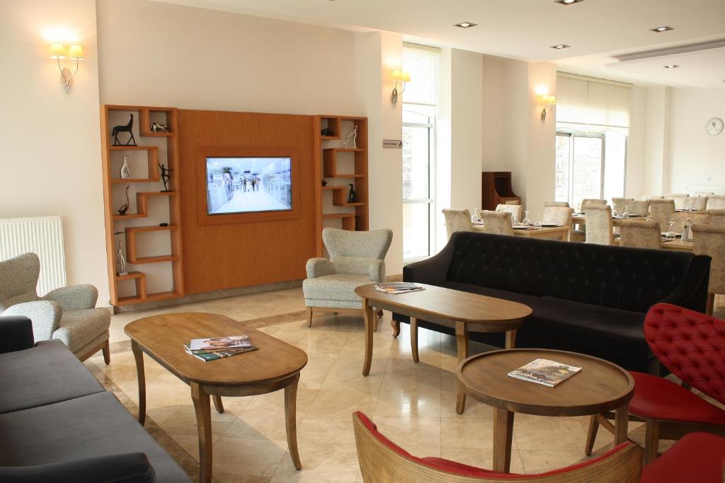 Tuna Hotel photo