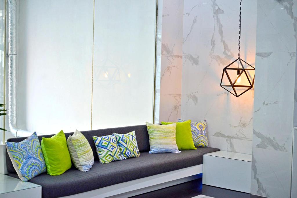 Lobby, Whiz Hotel Falatehan Jakarta in Jakarta