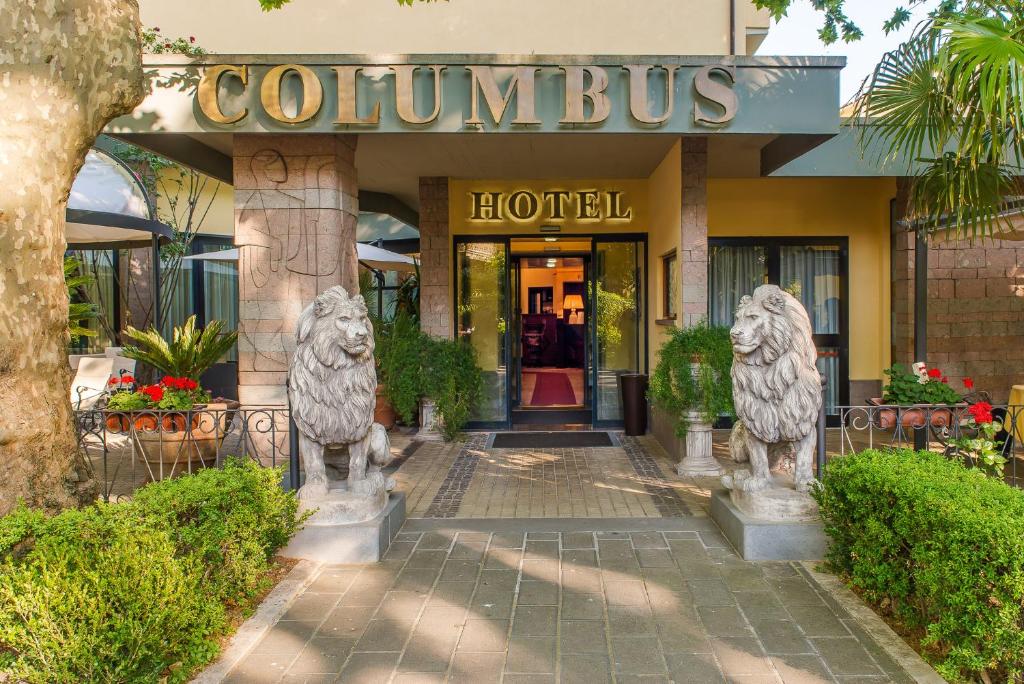Hotel Columbus sul Lago photo