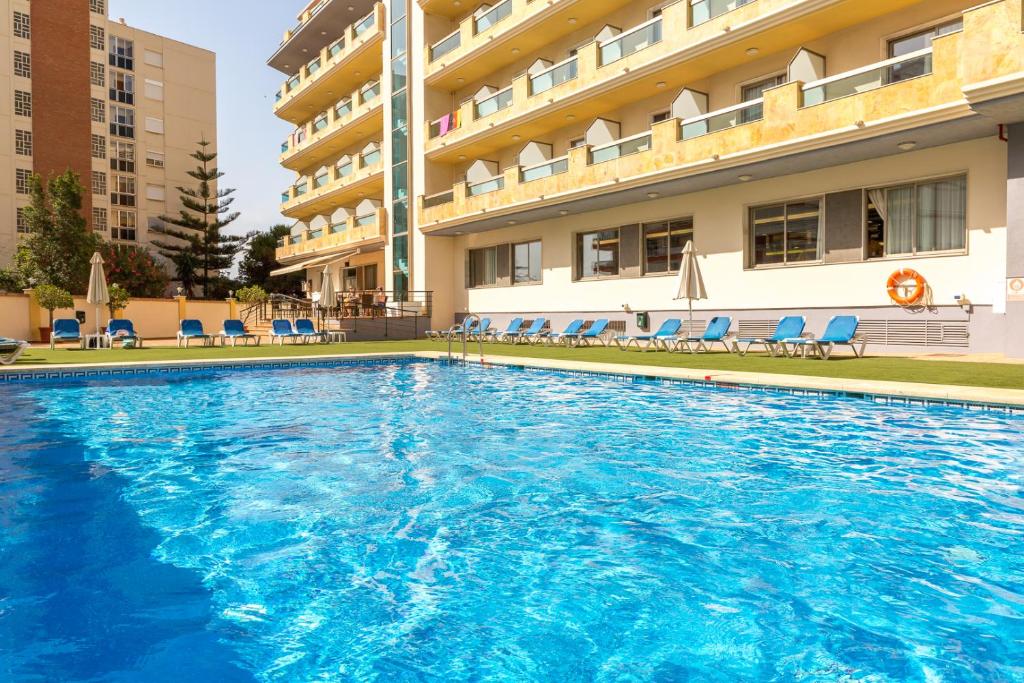 BQ Andalucia Beach Hotel - 2