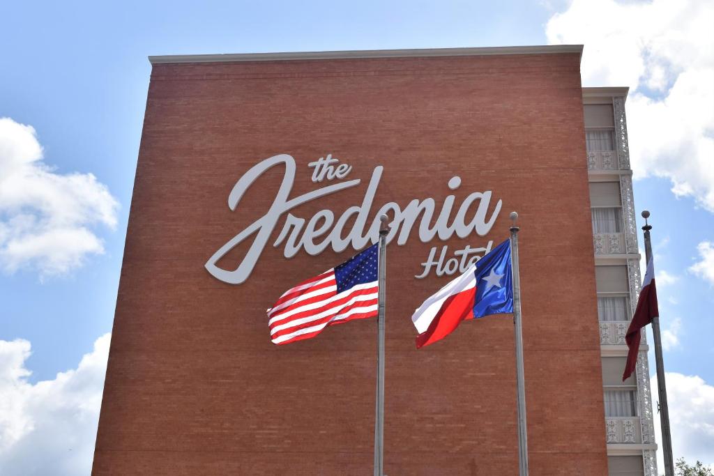 The Fredonia Hotel — Hotel in Nacogdoches (TX)