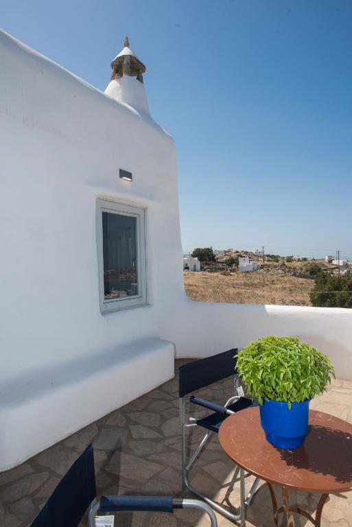 Bleland Mykonos photo