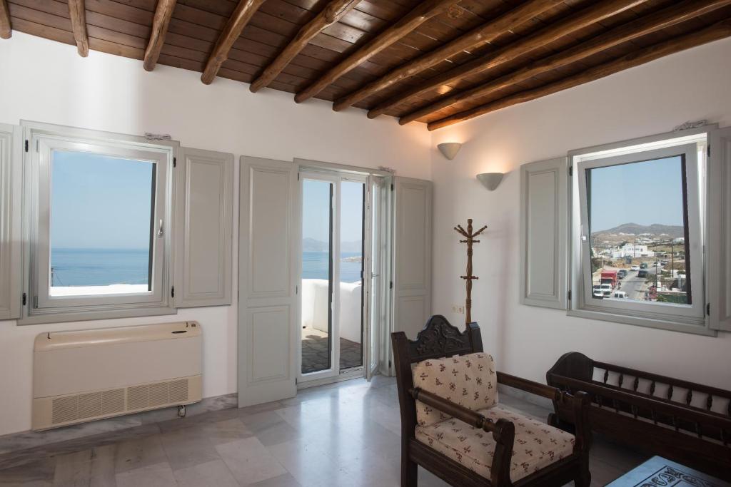 Bleland Mykonos photo