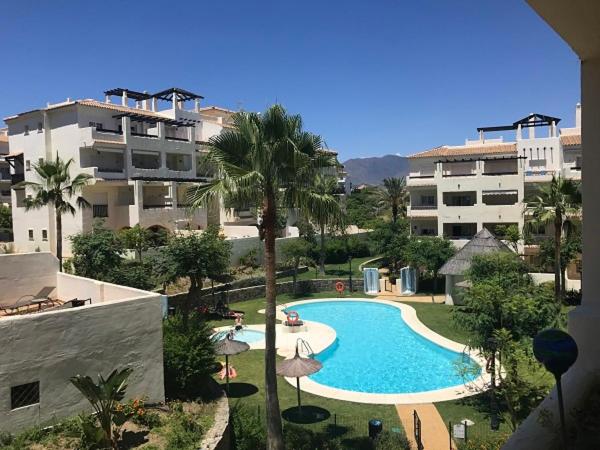 Arenal Duquesa In San Luis De Sabinillas Spain Reviews Prices Planet Of Hotels