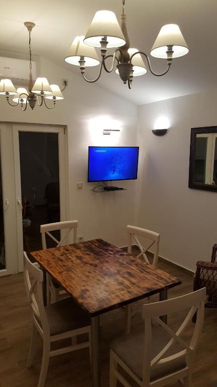 Garden apartmant near sea - 1