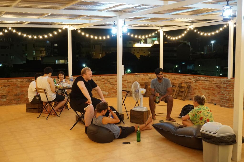 克里特旅舍 (Krit Hostel)