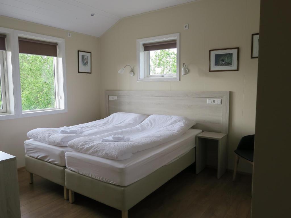 Double or Twin Room with Private Bathroom