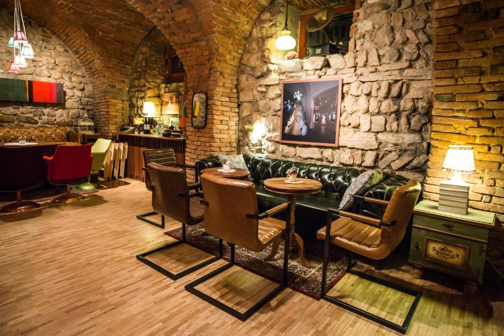 MuziKafe - Home of Culture 2