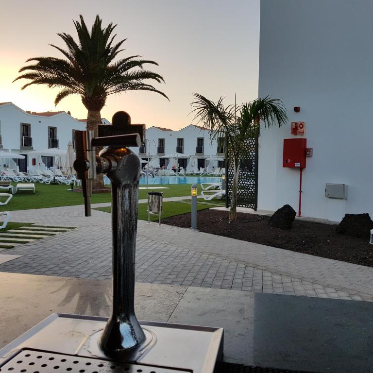 FBC Fortuny Resort - Adults Only — Hotel building in Maspalomas, Canary Islands