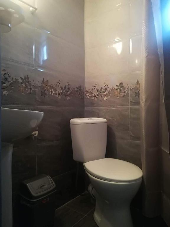 Nikoloz Guesthouse photo