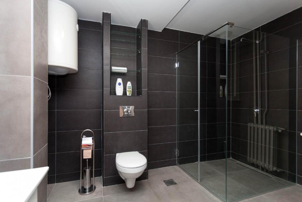 Chess Apartments photo