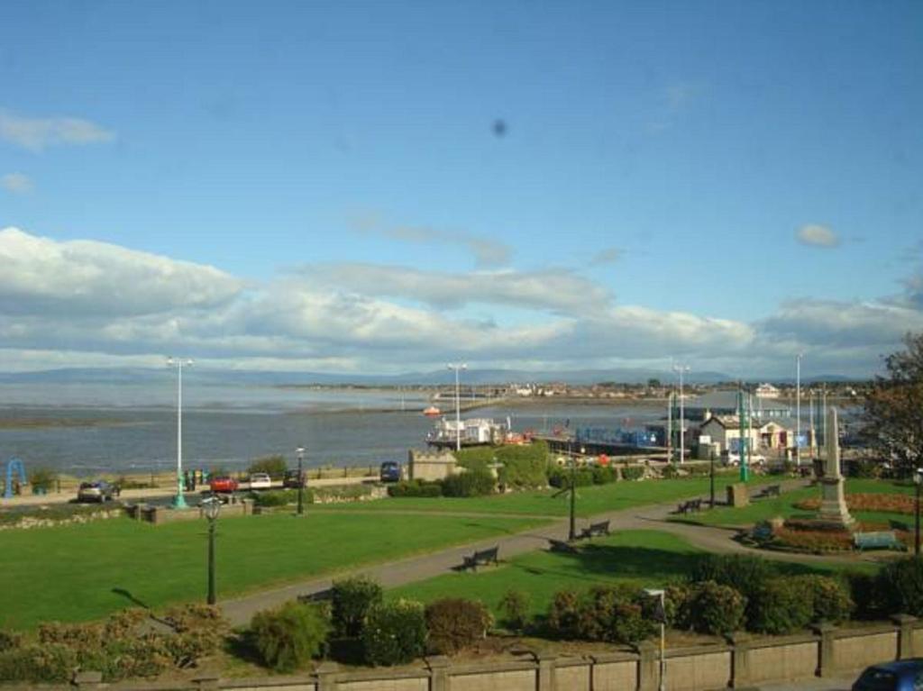 The North Euston Hotel photo