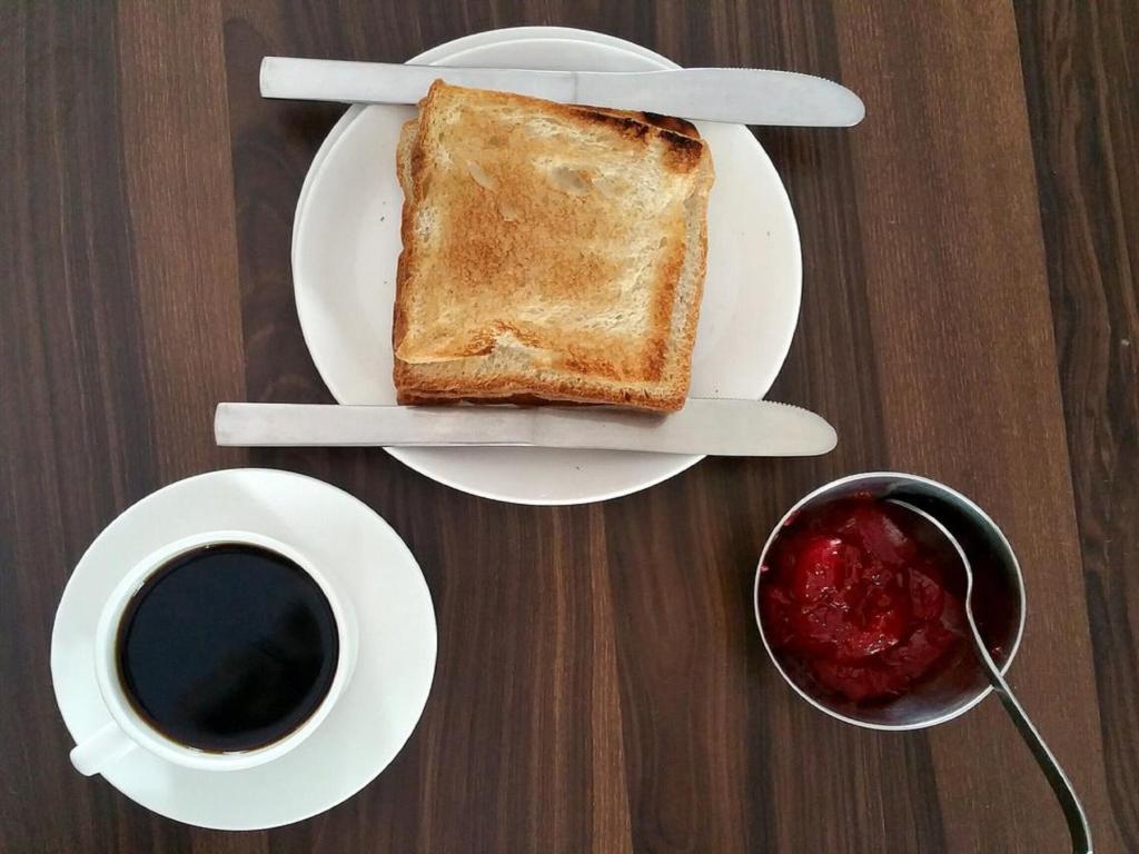 อาหารและเครื่องดื่ม