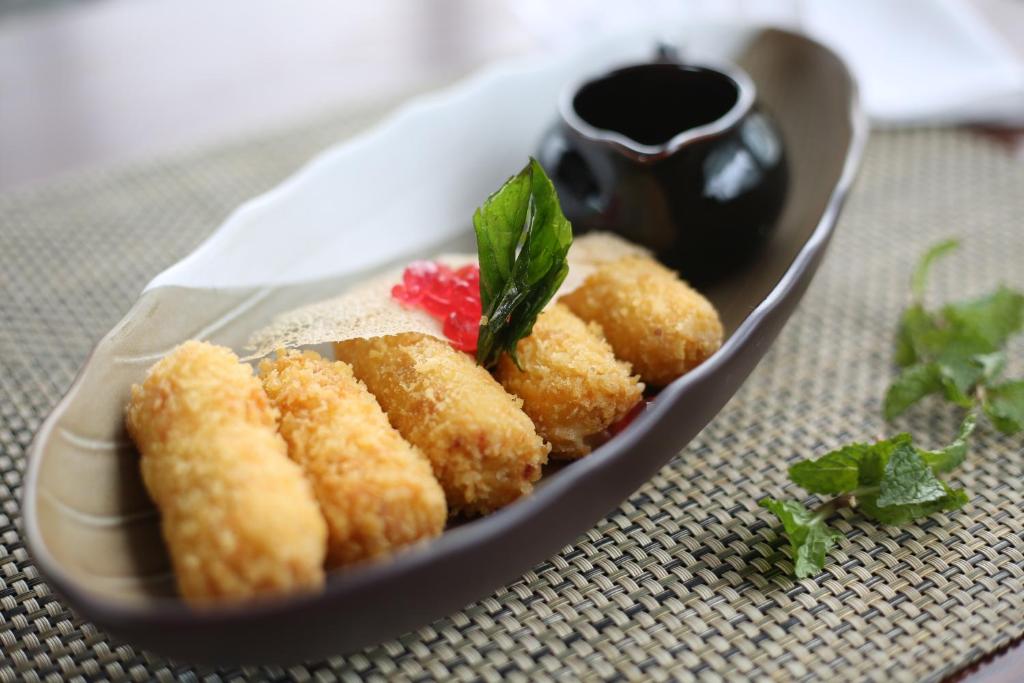 อาหารและเครื่องดื่ม