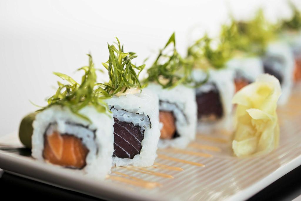 طعام و مشروبات