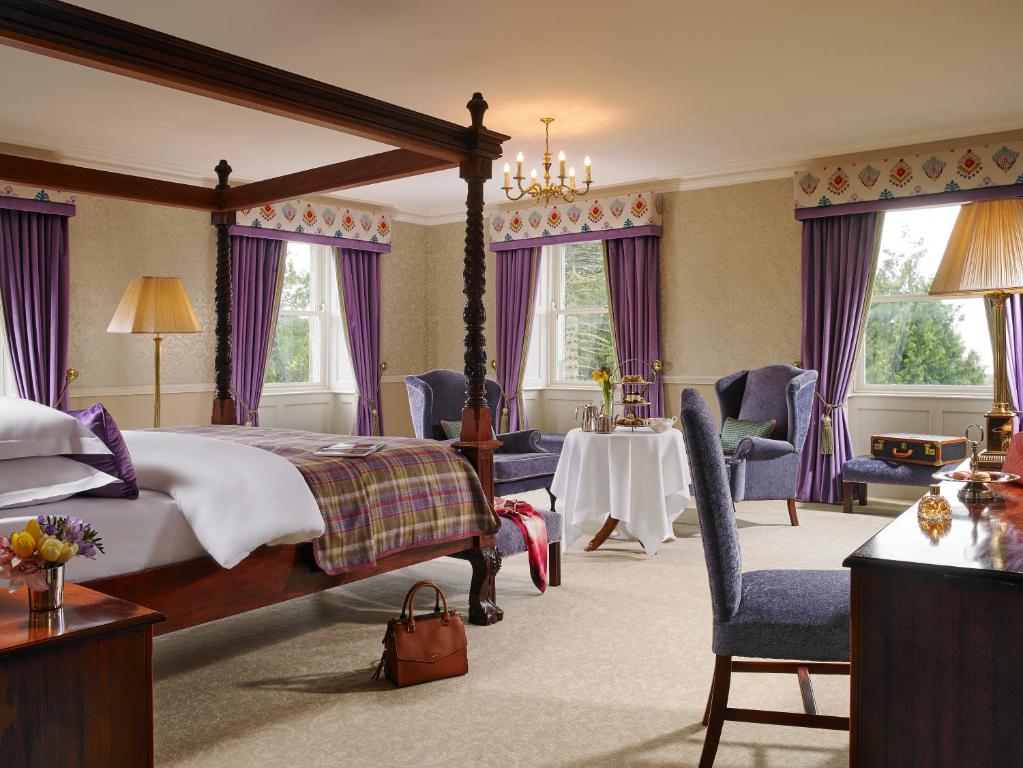 Deluxe Room with Four Poster Bed