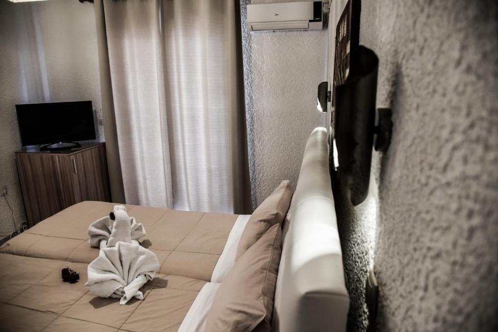 Vallian Village Hotel photo