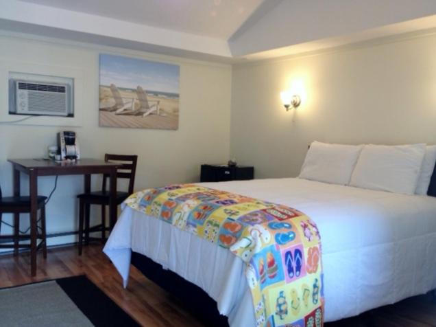 Drake's Island Resort & Cottages photo