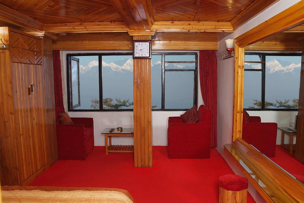 Hotel Dolphin photo