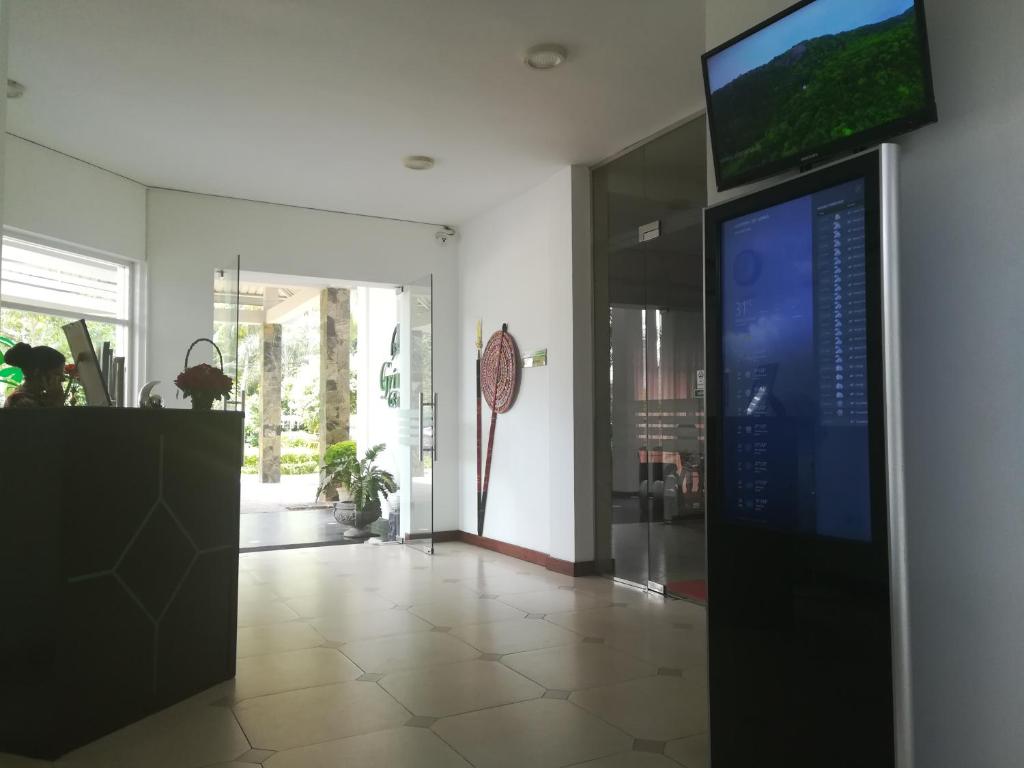 フロント・ロビー