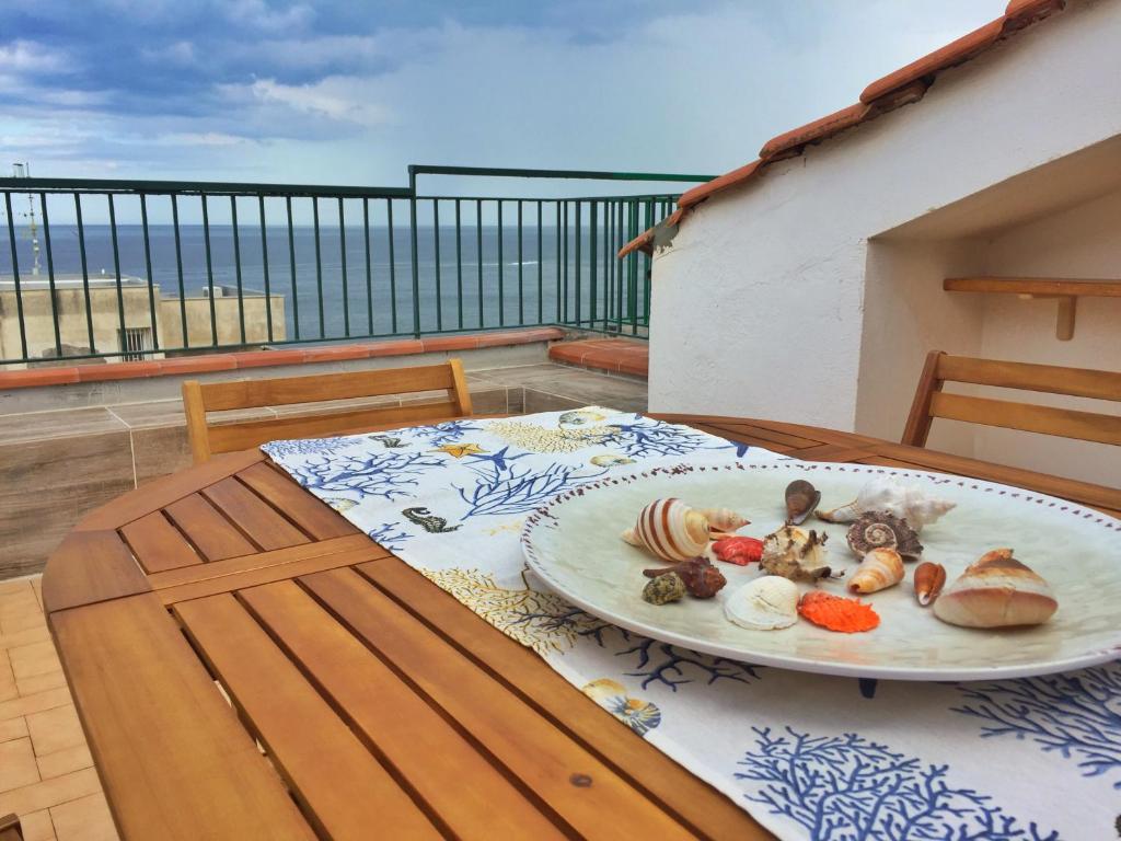 Suite sul mare photo