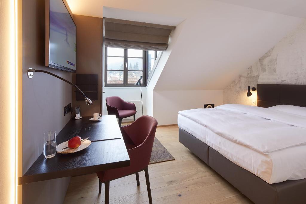 Hotel Gasthof zum Ochsen photo