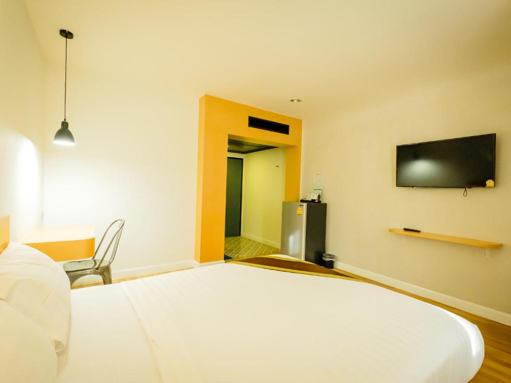 The Rich Hotel photo