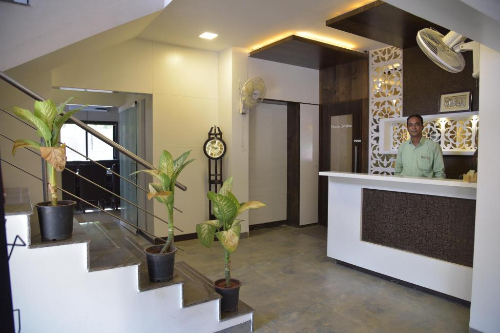 Hotel Alankar photo