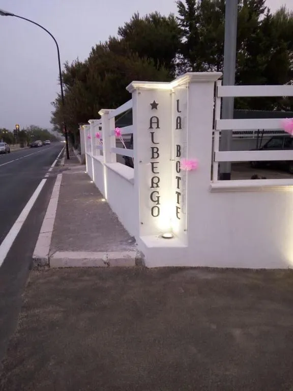 Albergo Labotte, hotel in Vieste