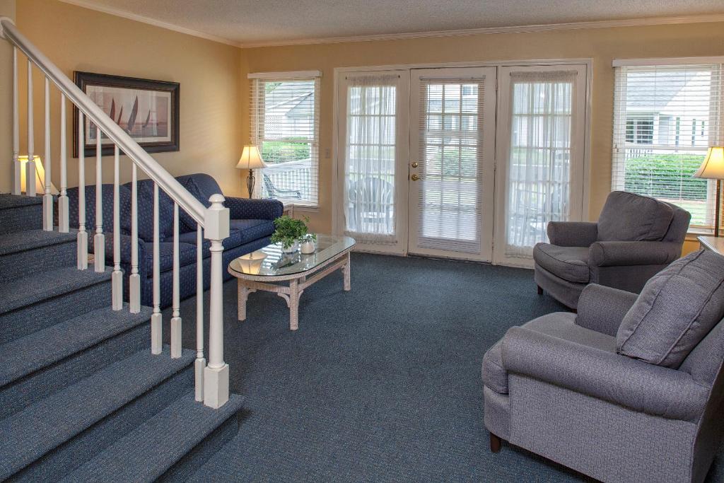 The Cottages by Spinnaker Resorts