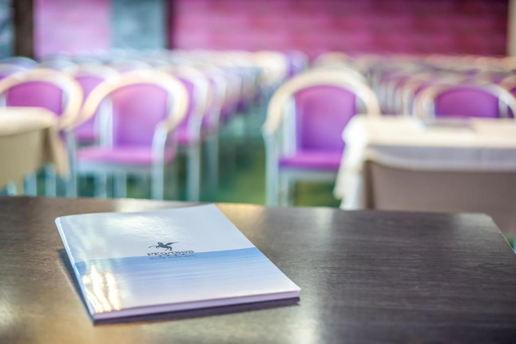 Pegasos Deluxe Beach Hotel — Restaurant & bars in Faliraki, South Aegean