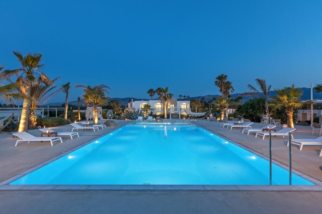 Swimming pool, White Pearls-Adults Only Luxury Suites in Kos Island