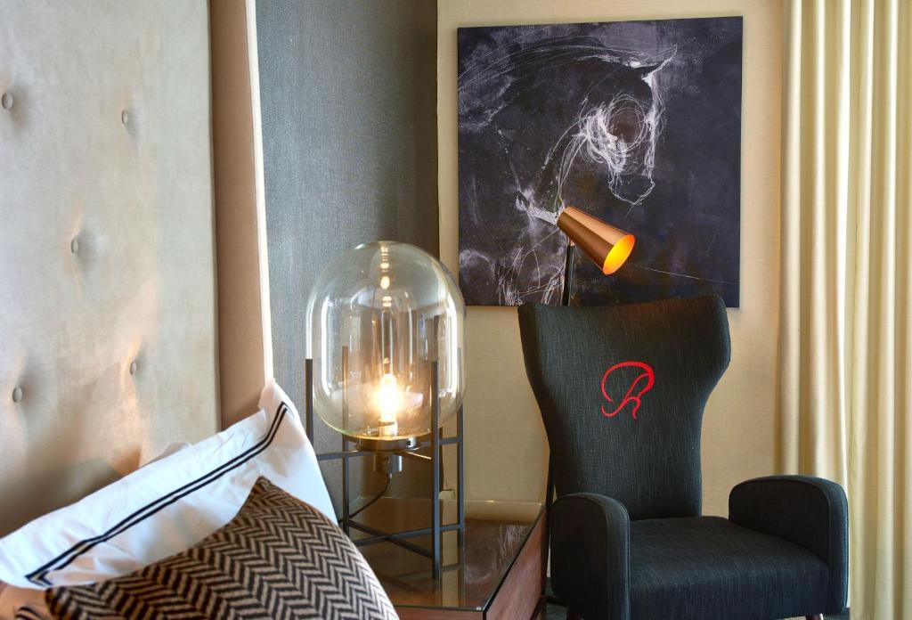 Revere Hotel Boston Common photo